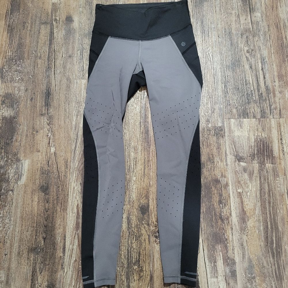 Athleta Ventilated Leggings size XxSmall